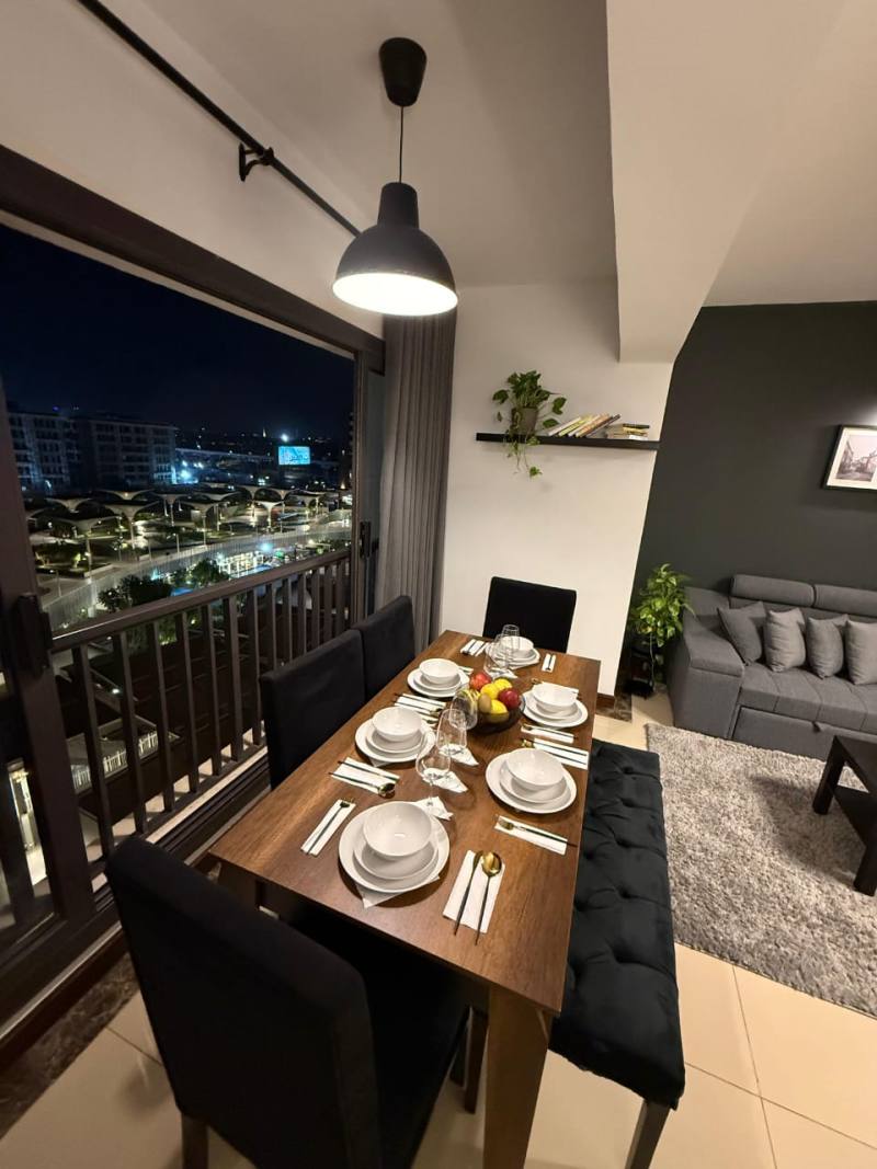 Luxury 3-bedroom hotel apartment