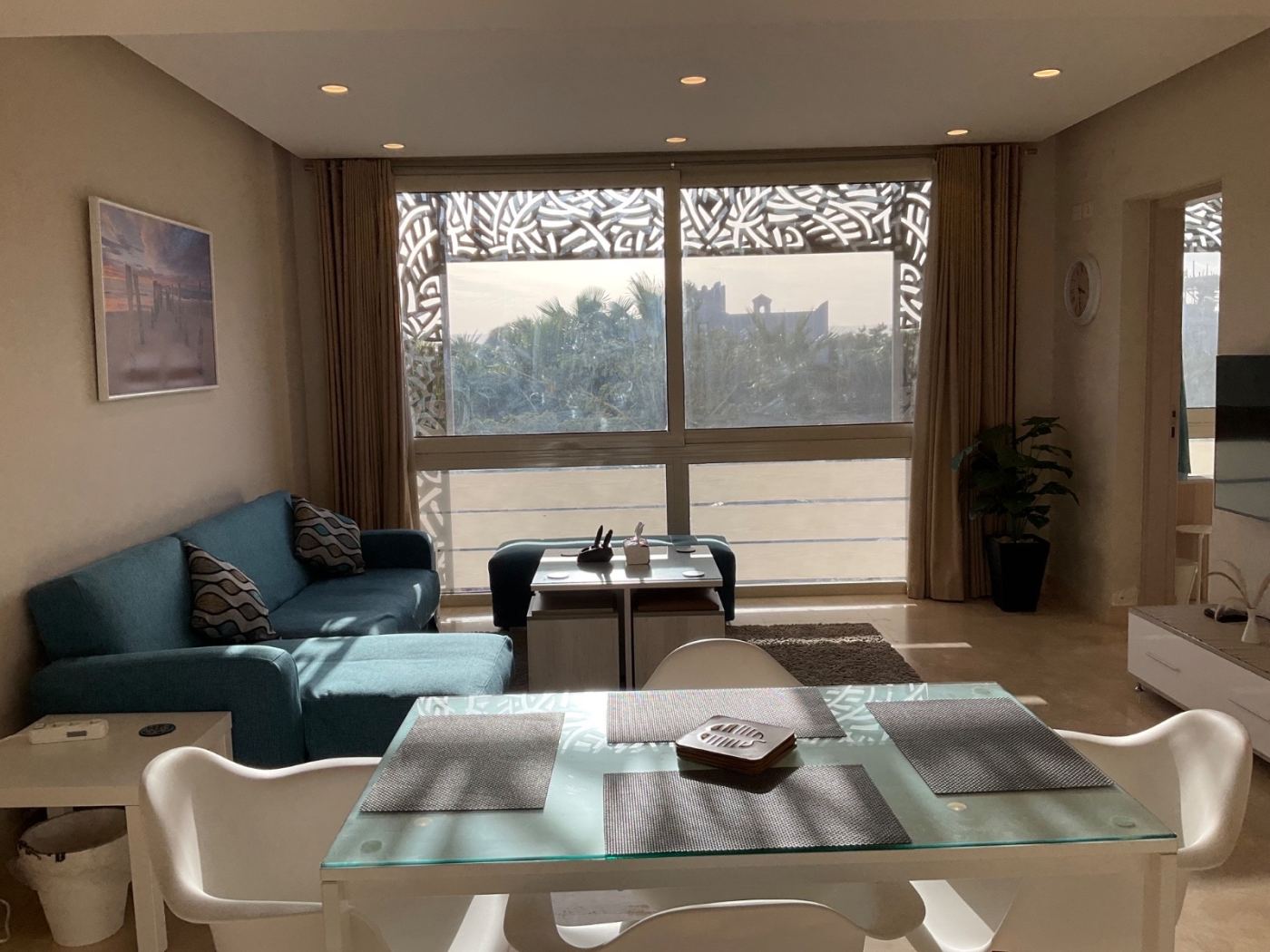 A Stylish 1BR Apartment in Mangroovy | Open & Palm View — photo 3