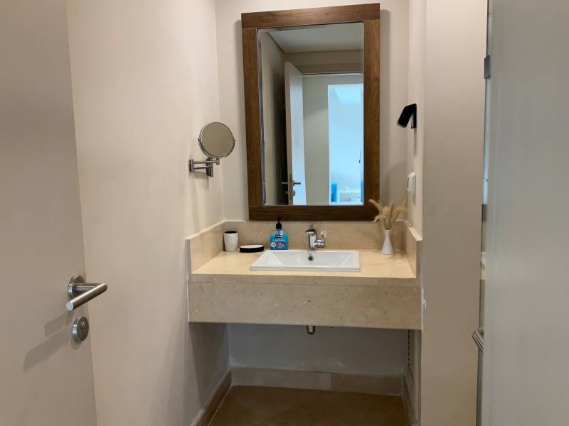 A Stylish 1BR Apartment in Mangroovy | Open & Palm View — photo 11