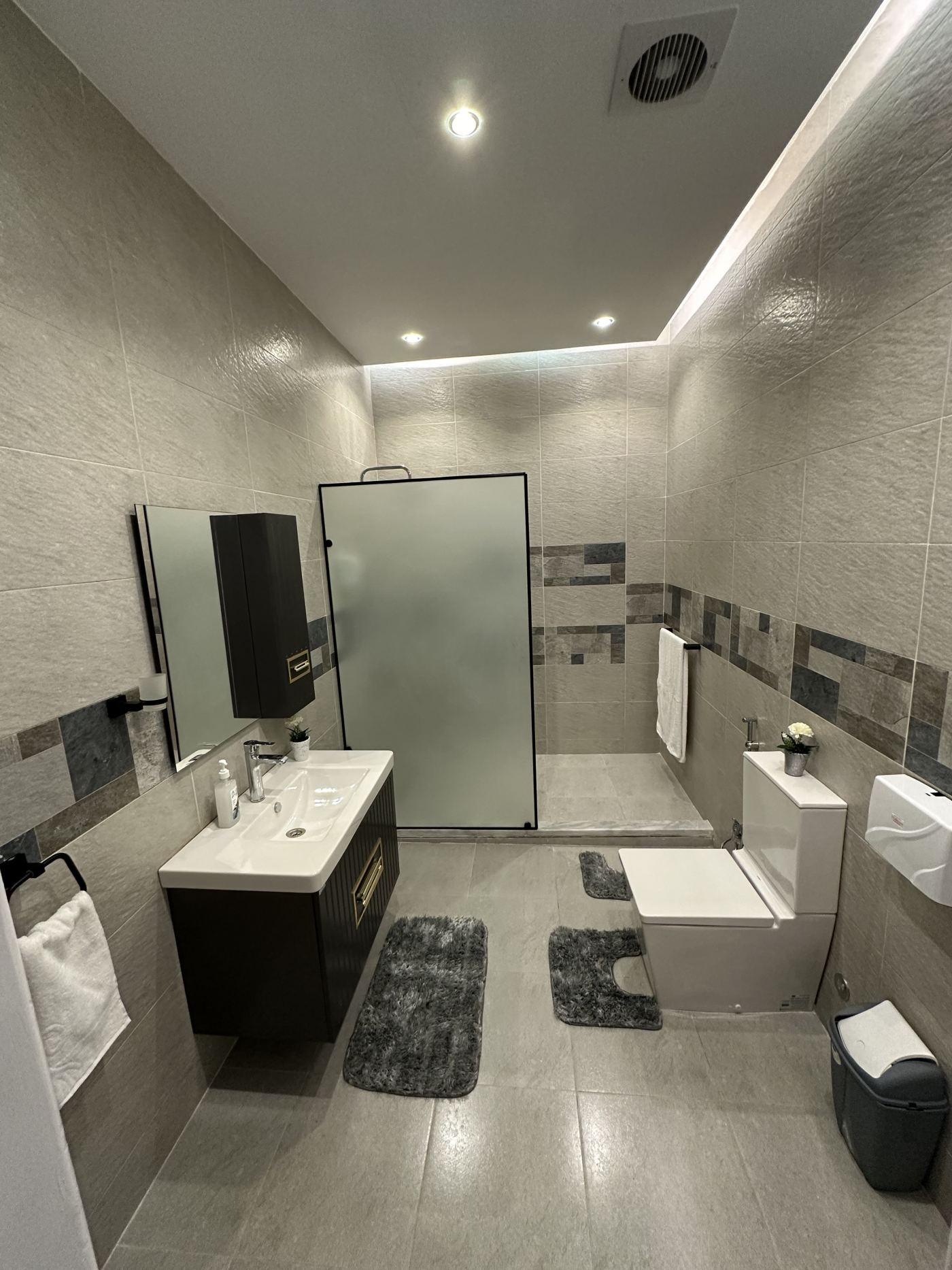 King Tut Suite - La Casa Del Rey Apartments — photo 8