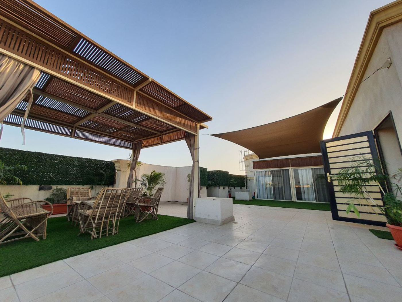 Roof Studio N6