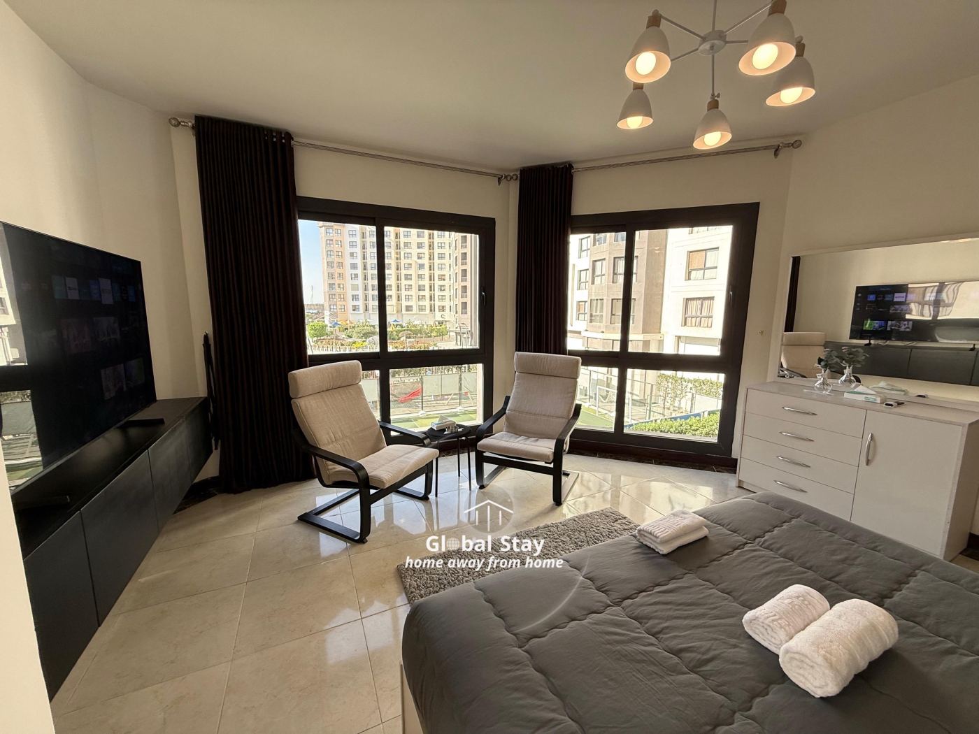 B Panoramic duplex apartment