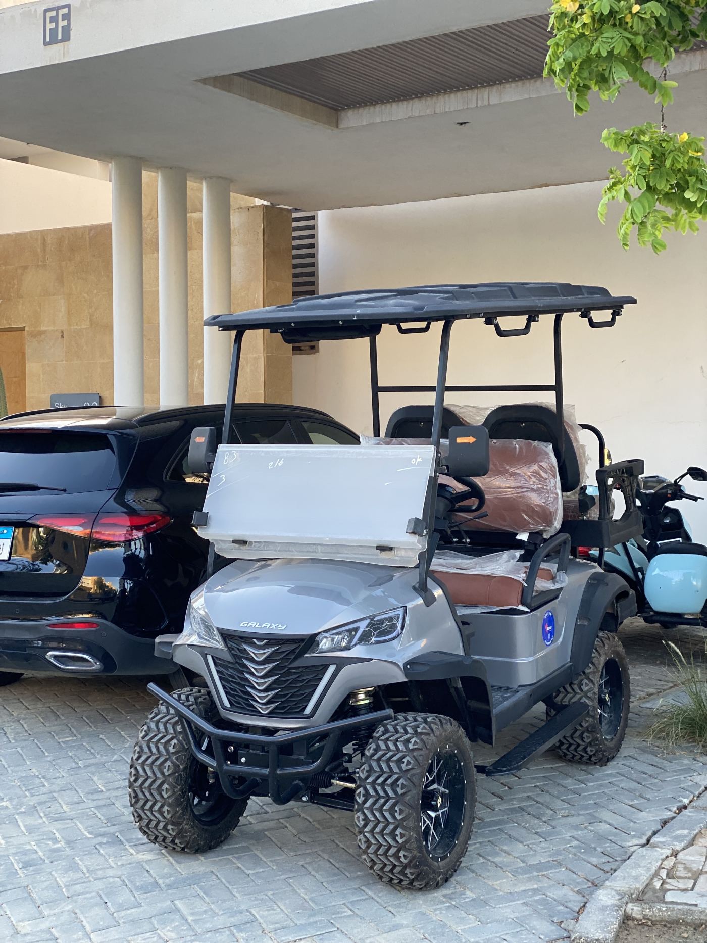 Golf Cart — photo 2