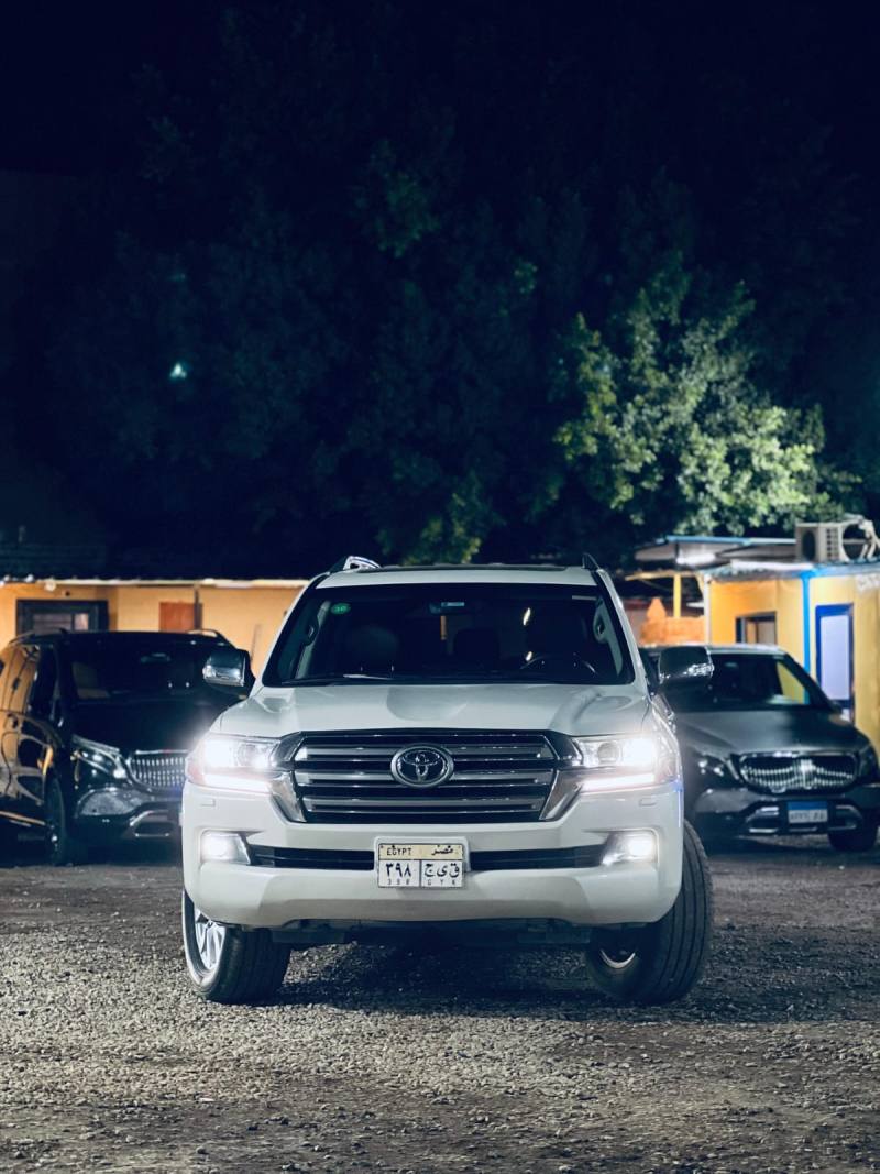 Toyota Land Cruiser تويوتا لاندكروزر 2024 — photo 8