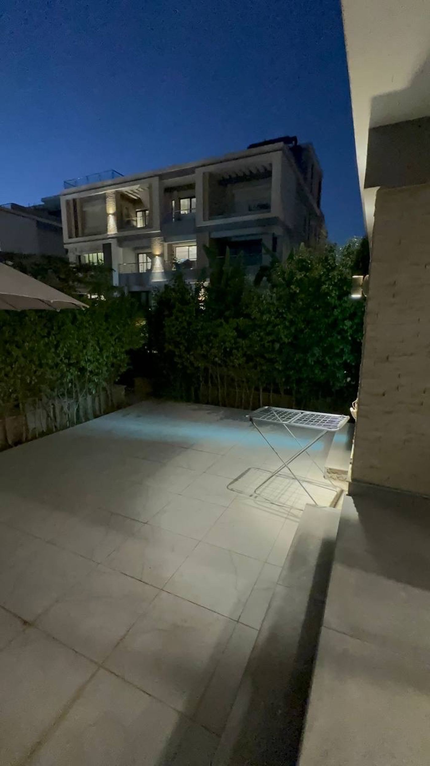 Apartment in Beverly hills — صورة 2