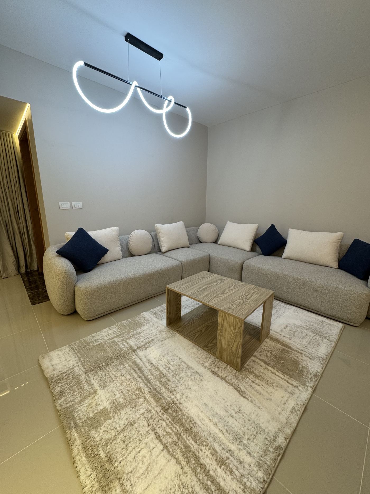modern studio one bedroom — photo 10