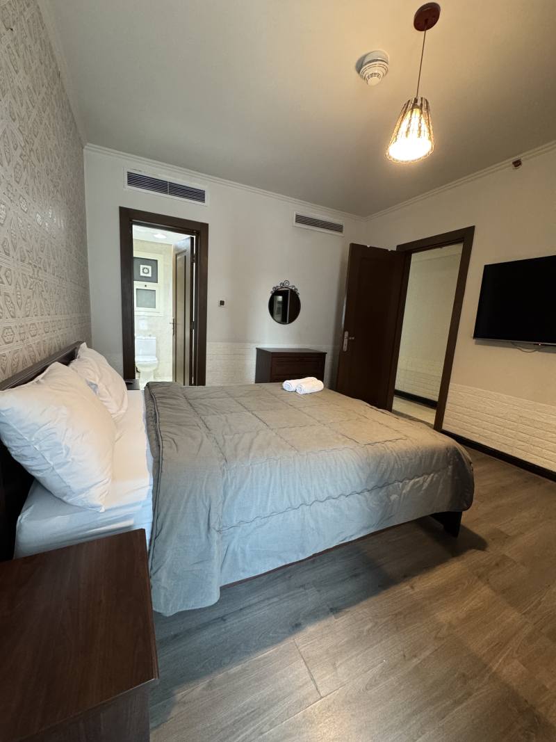 Hotel duplex overlooking the swimming pool — photo 2