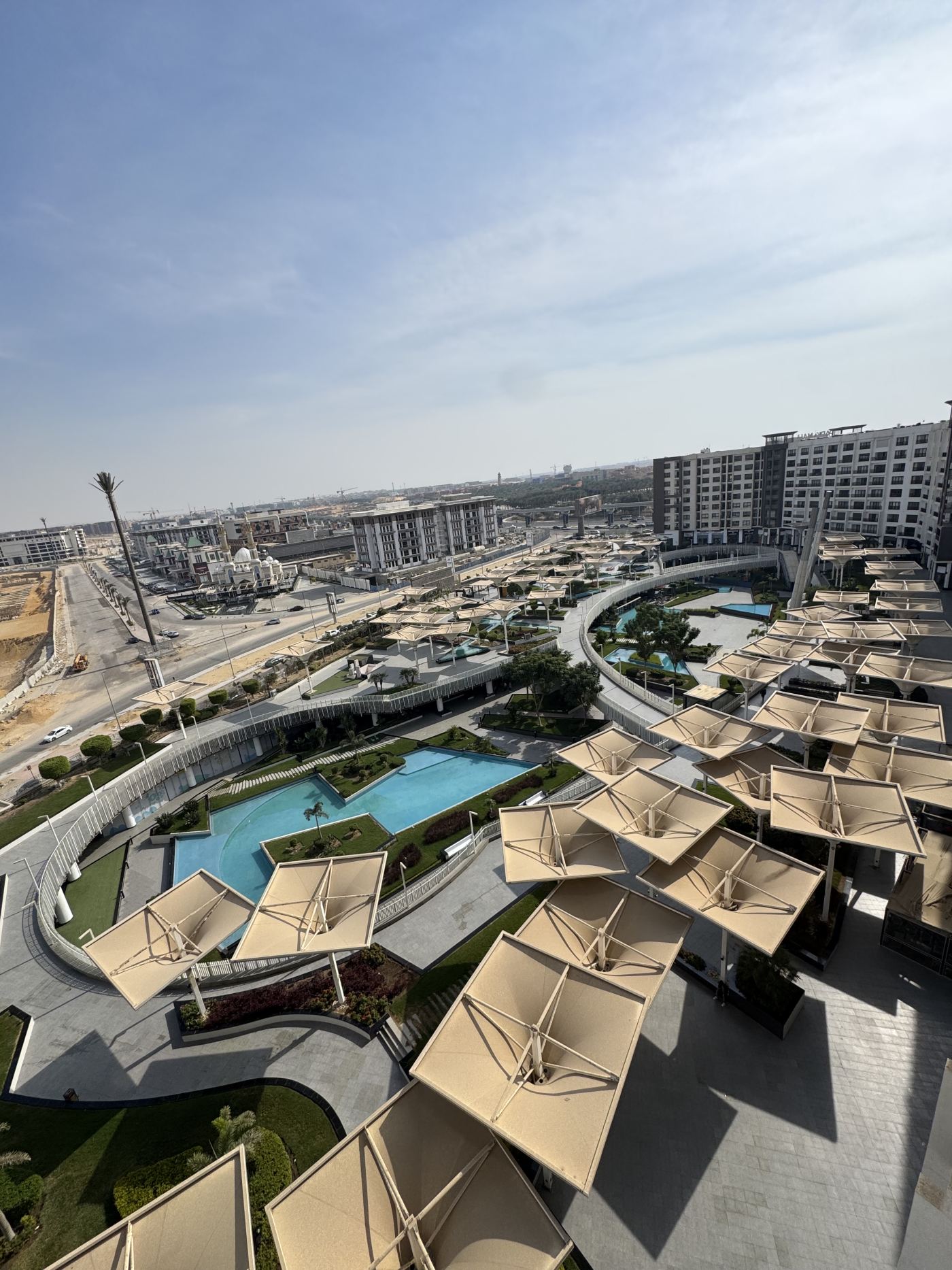 Hotel duplex overlooking the swimming pool — photo 13