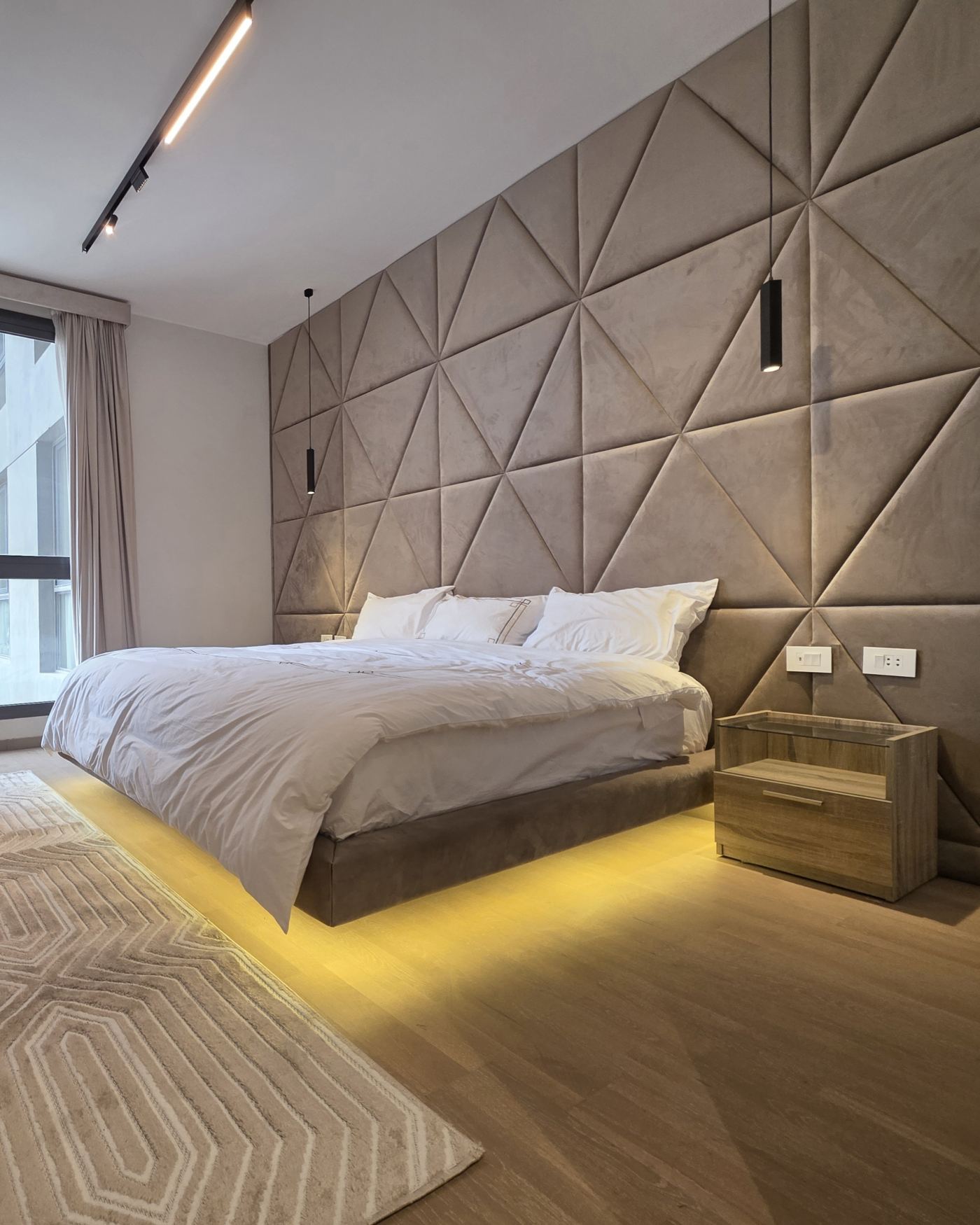 luxurious modern 2-bedroom apartment — photo 3