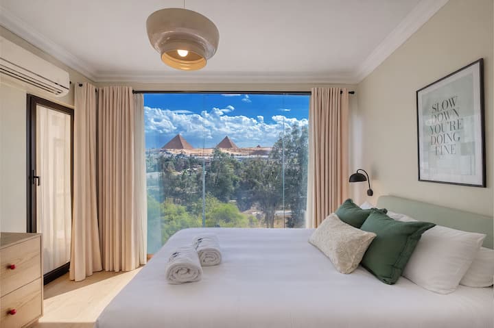 شقة VIP بجانب الاهرامات