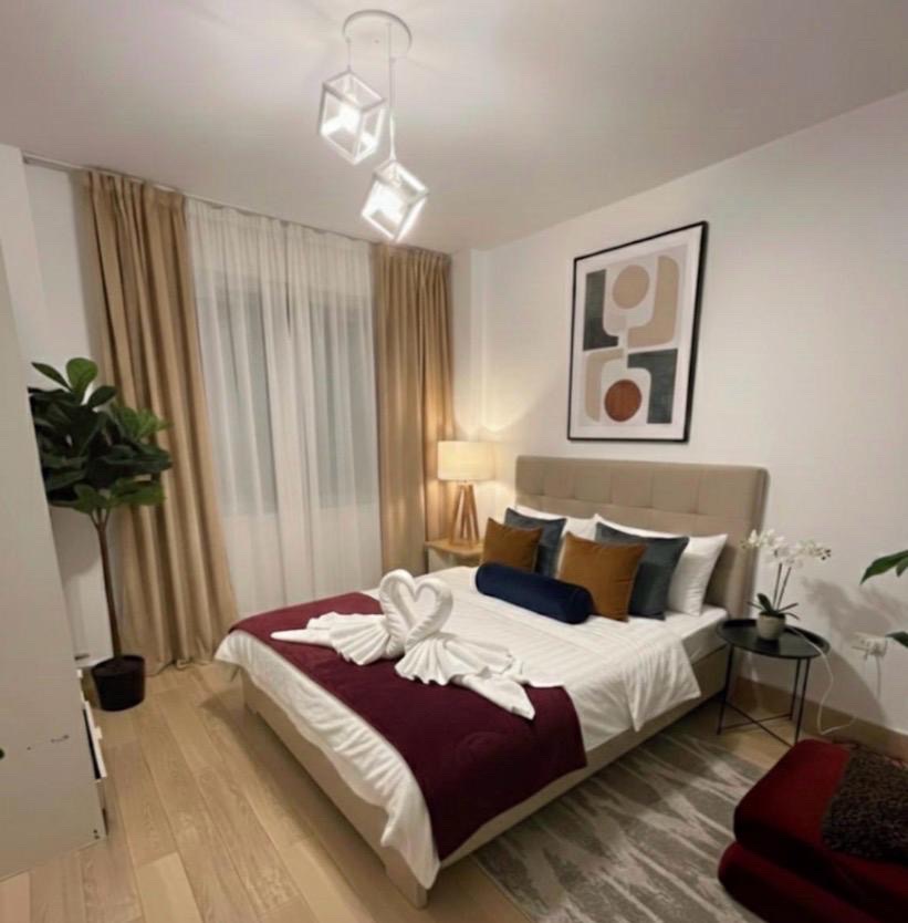 Luxury Apartment Dream Land